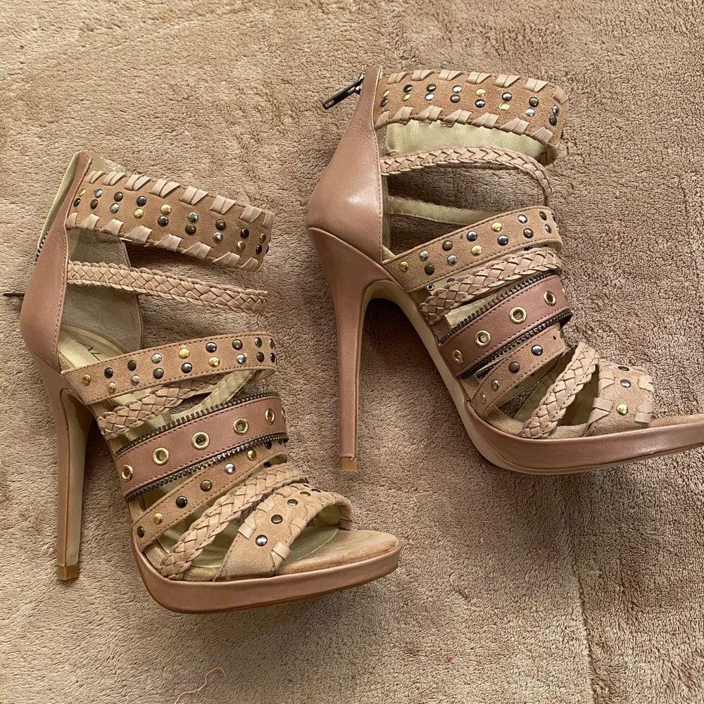 Aldo - Tinder-36